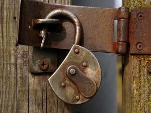 Don’t Turn Off Security Updates To Avoid Windows 10 Upgrade